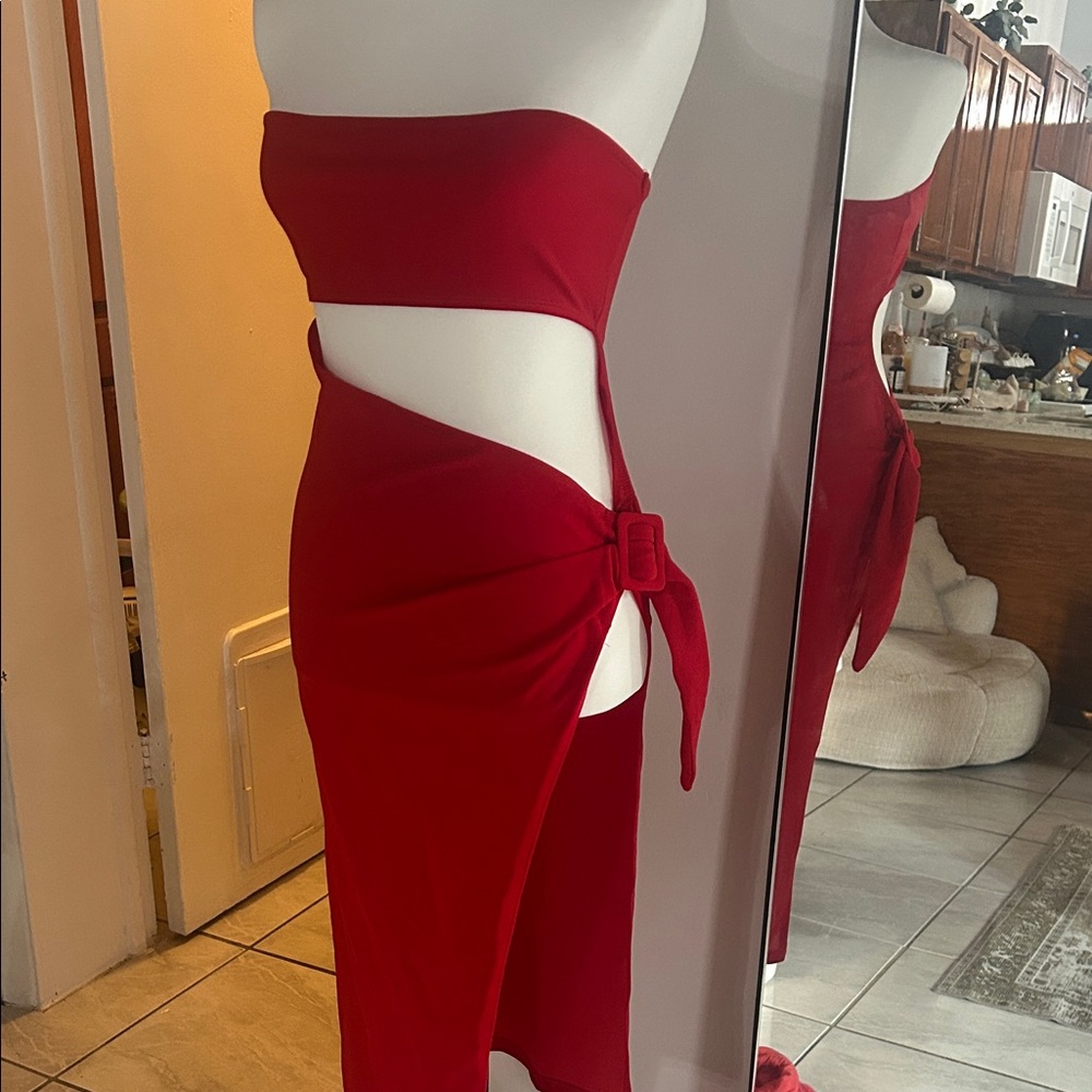 Elegant Red Cut-Out Dress Shein
